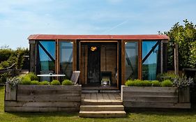 Swallowfield Glamping-Station Master