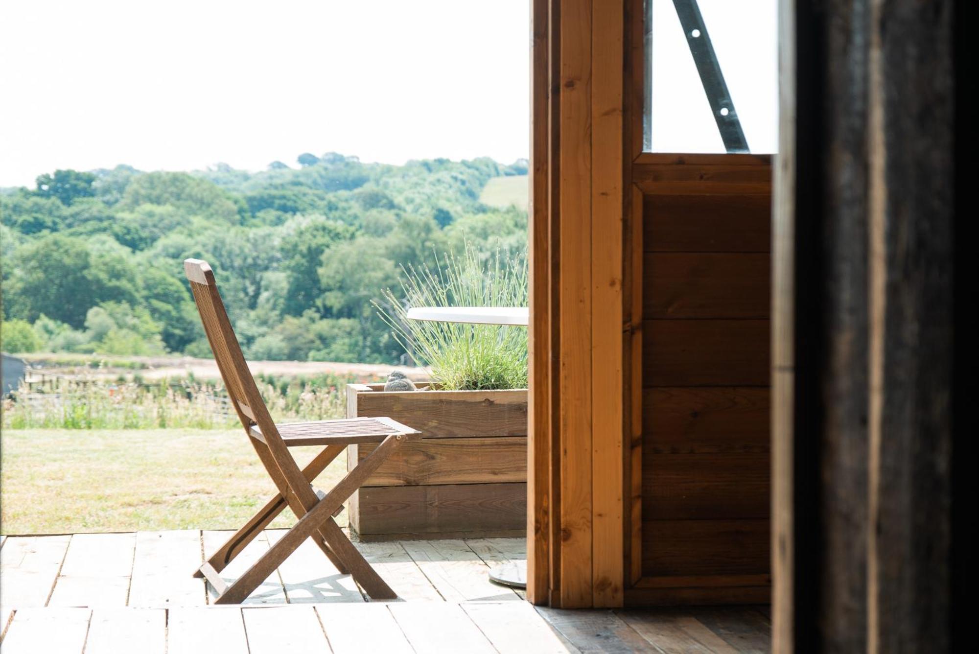 Swallowfield Glamping-Station Master Yeovil Exterior photo